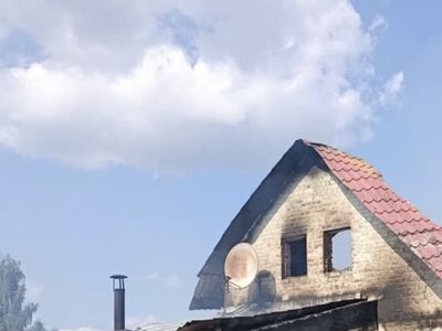На Чернігівщині ворожий дрон влучив у житловий будинок