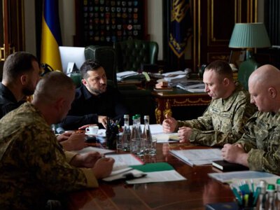 Зеленський провів нараду з Драпатим та Хмарою: готують кадрові рішення у ЗСУ