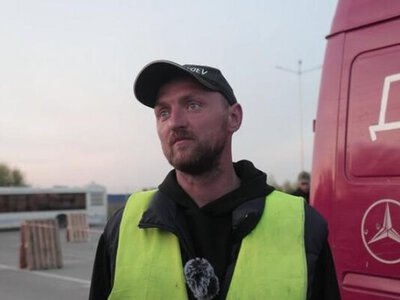Волонтер із Маріуполя Михайло Пуришев заявив про шантаж з боку ФСБ: загрожують синові, який перебуває в РФ