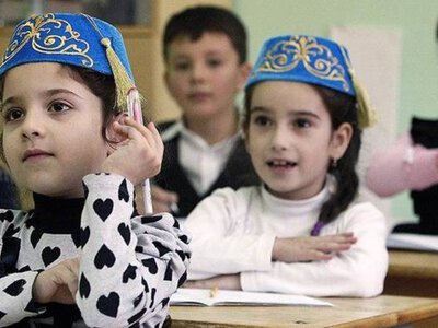 У Криму окупанти запланували поміняти гаряче шкільне харчування на сухпайки