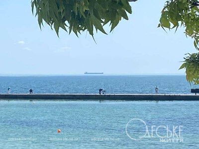 Вода ще тепла, але на пляж небезпечно: що чекає море в Одесі 18 серпня