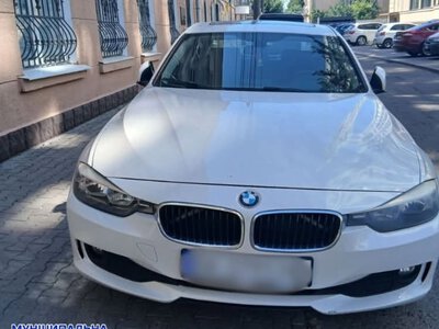 За тиждень у Рівному зафіксували понад 700 порушень паркування