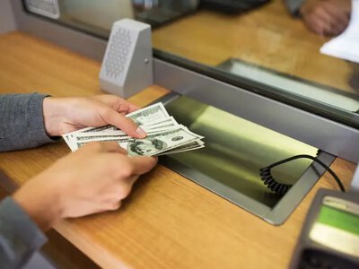 Курс долара та євро у Києві сьогодні: де найвигідніше обміняти валюту