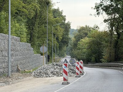 На в’їзді до Львова завершують укріплювати схил