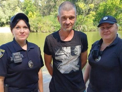 У Кам’янському поліцейські разом із містянином врятували 11-річного хлопчика, який ледь не потонув