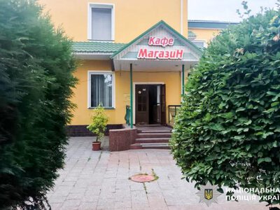 У Рівному чоловік пограбував продавчиню та втік