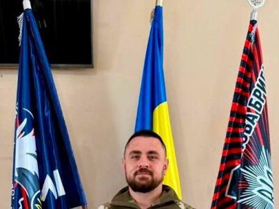 Лейтенант поліції з Бершаді Микола Танасійчук отримав «Срібний Хрест» від Головнокомандувача ЗСУ