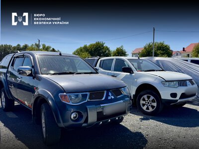 Автівки нібито для ЗСУ, а насправді — на продаж: на Буковині викрили схему з вінницькою ГО