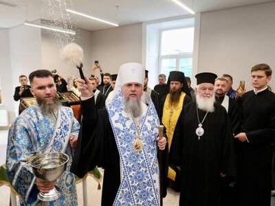 Предстоятель ПЦУ Епіфаній освятив новий корпус реабілітаційного центру UNBROKEN у Львові