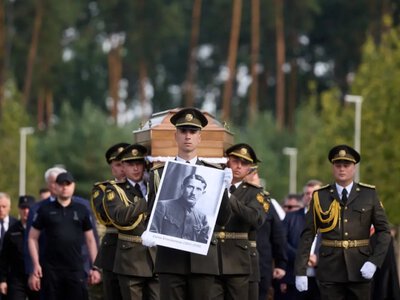 Євгена Коновальця перепоховали в Києві: Зеленський заявив про повернення українських героїв