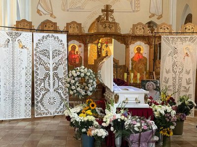 У Львові попрощалися з майстринею витинанки Дарією Альошкіною