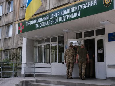У Дніпрі мобілізували єдиного піклувальника 17-річної сироти