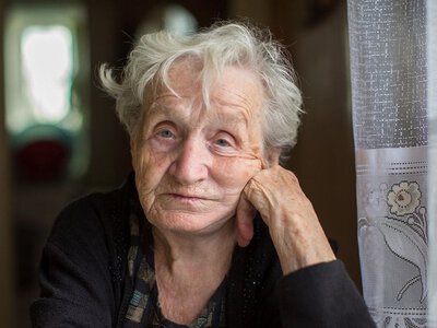 Пенсію після 65 років піднімуть до 4213 гривень: кому перерахують автоматично