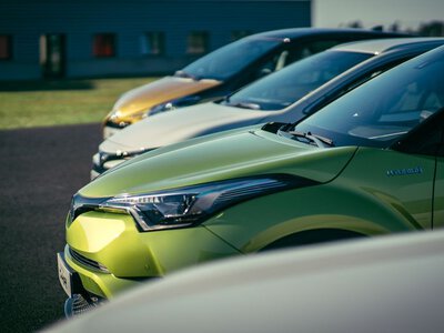 Автоексперти пояснили, чи існує «ідеальний» вік, коли жінки найкраще керують автомобілем