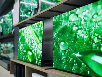 Mini-LED чи OLED: який телевізор прослужить довше і чому