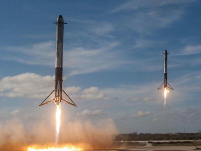 SpaceX утретє досягла позначки в 100 запусків за рік