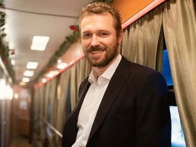 Актор Роман Луцький розповів, як дружина-психіатриня обирає йому ролі