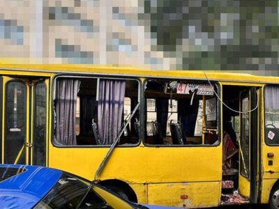Окупанти вдарили дроном по маршрутці в Херсоні: четверо загиблих, п’ятеро поранених