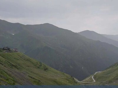 Не йдіть у гори під час грози: які небезпеки можуть чекати на туристів