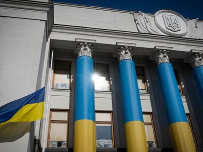 Рада не дозволила народним депутатам Шипайлу і Жупанину скласти мандат