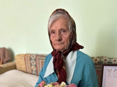 100 років і бажання жити до 140: колишня працівниця «Прикарпаттяобленерго» відзначила ювілей