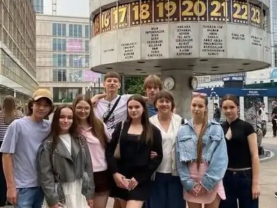 Учні з Рівненщини зустрілися з міністеркою освіти Німеччини на молодіжному обміні