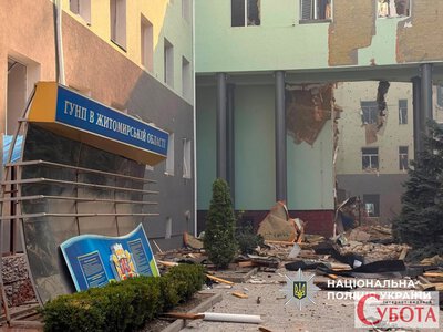 Удар по будівлі поліції в Житомирі: загинули двоє поліцейських, щонайменше 20 людей постраждали
