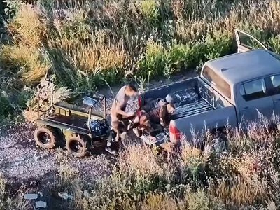 командир розповів, як без каски та бронежилета евакуював на пікапі поранених бійців