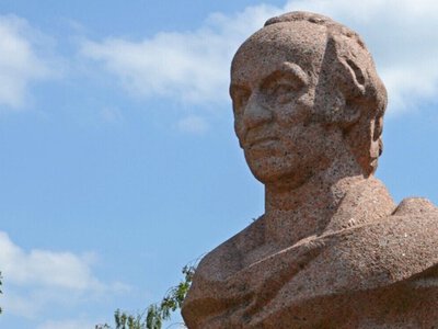 Працював для російської імперії, але пам’ятник стоїть на Чернігівщині: доля скульптора Івана Матроса