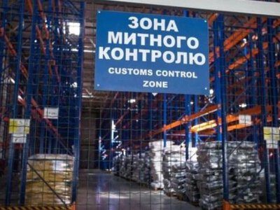 Влада сита, а люди недоїдають. Місяць без світла і два - без пального: як виживає Крим