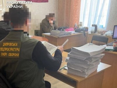 До суду передали справу майора тилу однієї з бригад ДШВ та його підлеглої