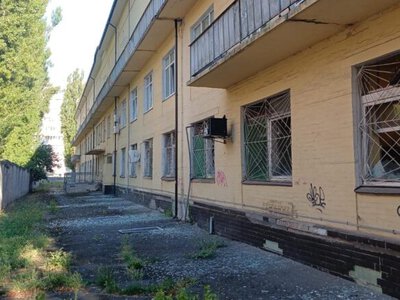 У Києві внаслідок російської атаки пошкоджено дитячу лікарню: у Солом’янському районі розгорнули штаб допомоги