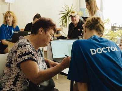 Я не була у гінеколога 34 роки: як мобільні медичні місії повертають доступ до медицини жителям прифронтових громад