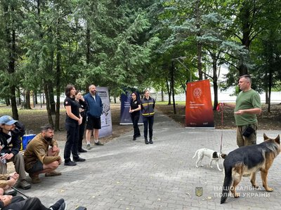 На Волині у госпіталі МВС провели каністерапію для військових та правоохоронців