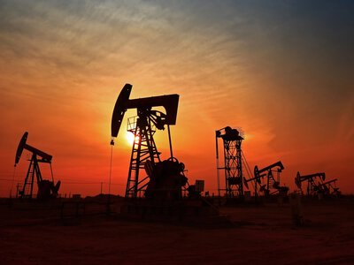 Нафта подорожчала до максимуму за три тижні: ринок стурбований перебоями з поставками