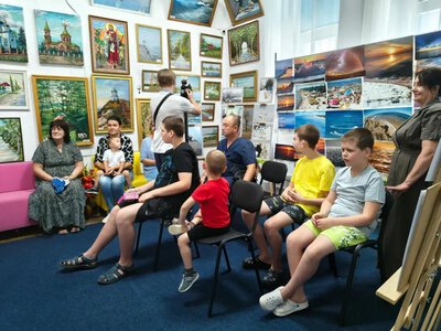 До музею в окупованому Скадовську привезли дітей з Олешківського психоневрологічного інтернату