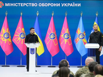Зеленський представив Хмару – очікує більше людяності (ФОТО, ВІДЕО)