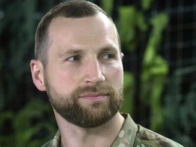 Як Хмара звільнився з військової служби, щоб стати міністром оборони