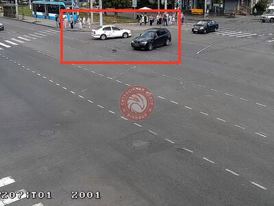ДТП на перетині вулиць Пирогова та Зодчих у Вінниці