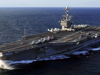 США перекинули авіаносець George Washington на Близький Схід