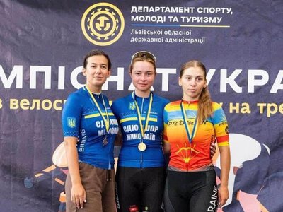 Миколаївські велосипедистки здобули 12 нагород на чемпіонаті України (ФОТО)