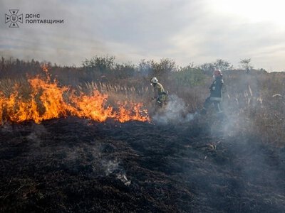 У Кременчуцькому районі впали уламки безпілотника: сталася пожежа