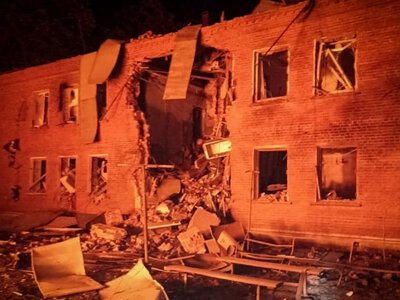 РФ ударила по будинку в Сумах: є постраждалі