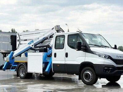 Висота майже 25 метрів: в Україні показали потужну автовишку на базі IVECO (ФОТО)