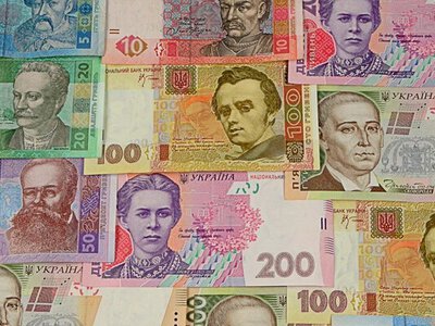 НБУ оновлює українські банкноти: які гривні зникнуть з обігу