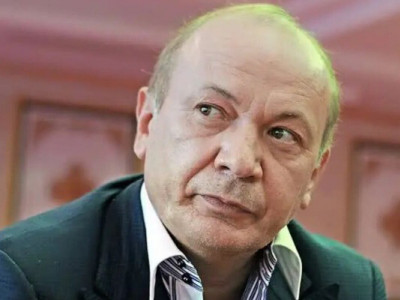 Зеленський запровадив санкції проти екснардепа Іванющенка