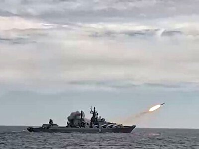 Росія провела ракетні випробування поблизу спірних з Японією островів