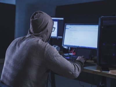 Обережно, фішинг: Держспецзв'язку та ДПС попереджають про нову шахрайську розсилку електронних листів