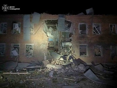 У Сумах ворожі БпЛА влучили у чотири адреси