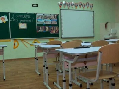 Окупанти завезли на лівобережжя Херсонщини понад 7 тисяч пропагандистських “підручників”